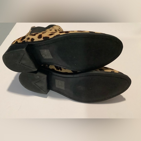 Aldo Scotch Cheetah Print Chelsea Booties Sz 8.5 - Picture 8 of 9